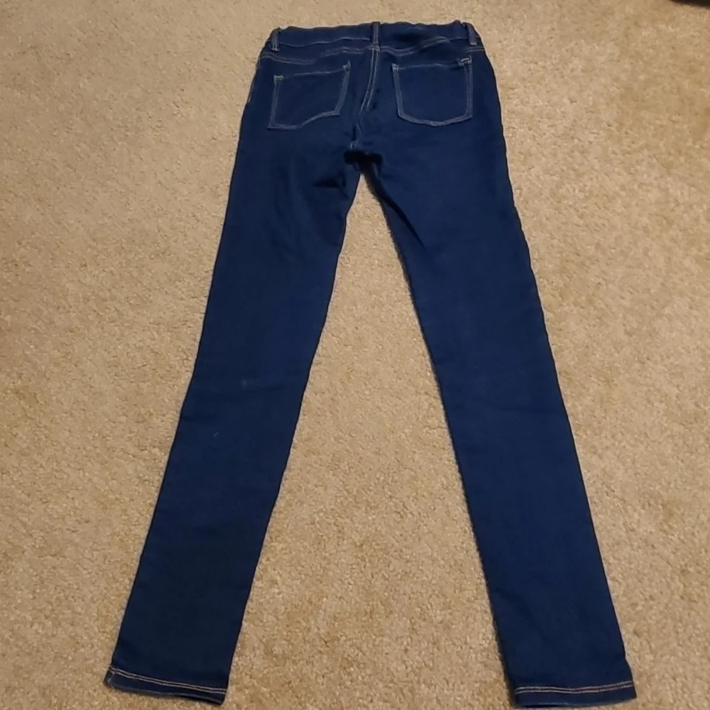 𝅺OLD Navy Girl's Ballerina Blue Jeans, size 14